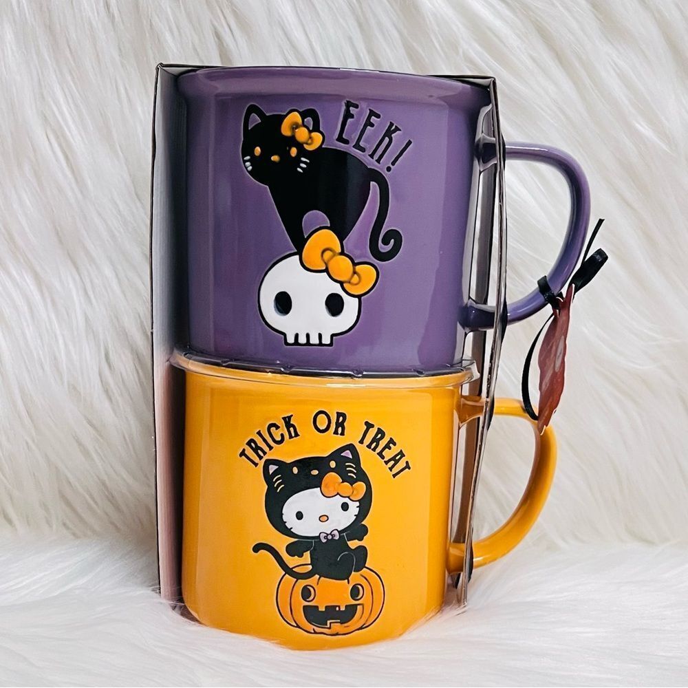 Hello Kitty Halloween Mug Set